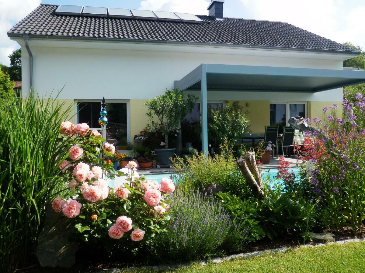 Bed & Breakfast Engen Exterior foto
